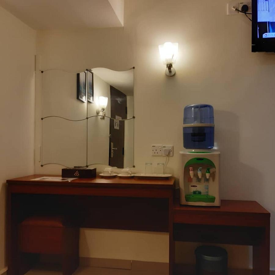 Hotel Bintang Indah Kota Bharu Kültér fotó