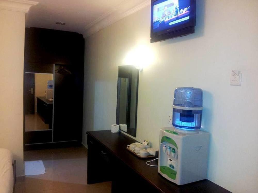 Hotel Bintang Indah Kota Bharu Kültér fotó