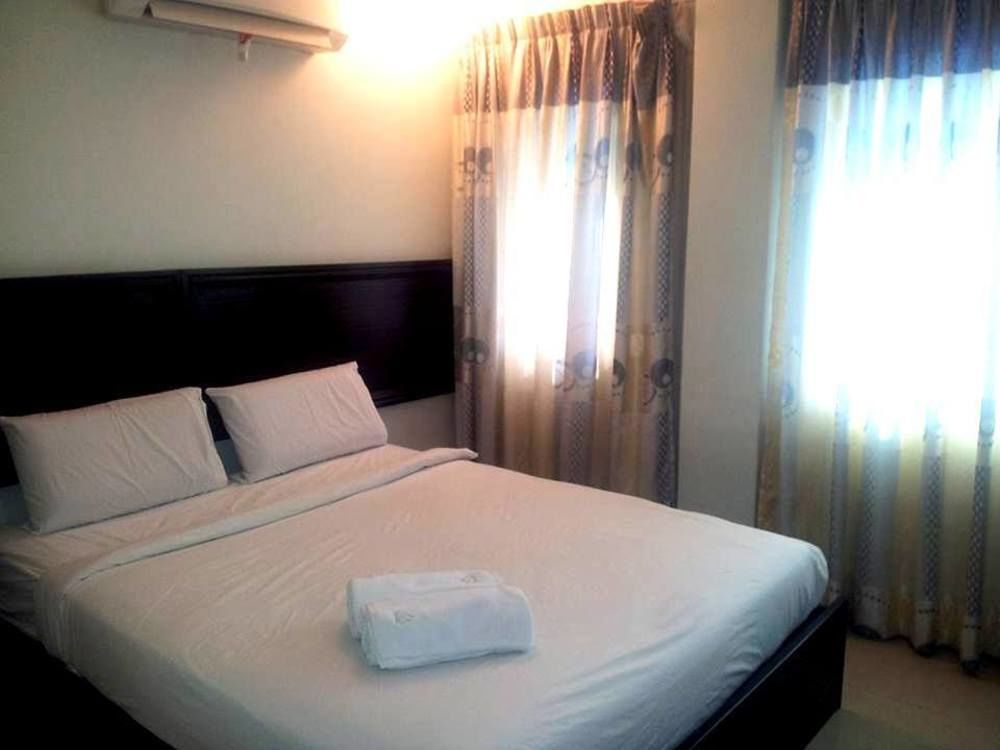 Hotel Bintang Indah Kota Bharu Kültér fotó
